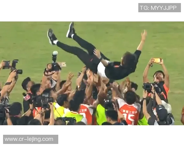 王钰栋强调全力以赴备战泰国队不能因胜利而自满 王钰栋强调全力以赴备战泰国队不能因胜利而自满