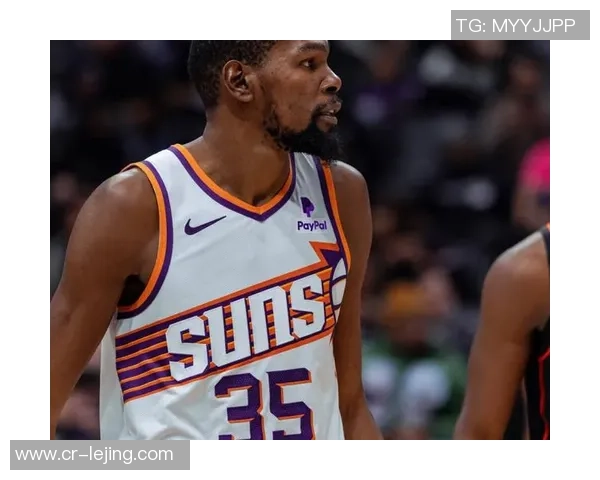 KD带领球队取得4胜2负佳绩近6场场均298分57板57助命中率高达55 KD带领球队取得4胜2负佳绩近6场场均298分57板57助命中率高达55