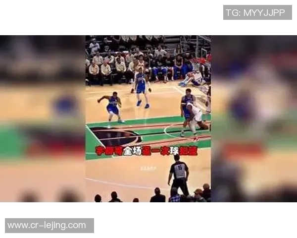 字母哥训练中展现惊人弹跳轻松完成大风车扣篮引发球迷热议 字母哥训练中展现惊人弹跳轻松完成大风车扣篮引发球迷热议