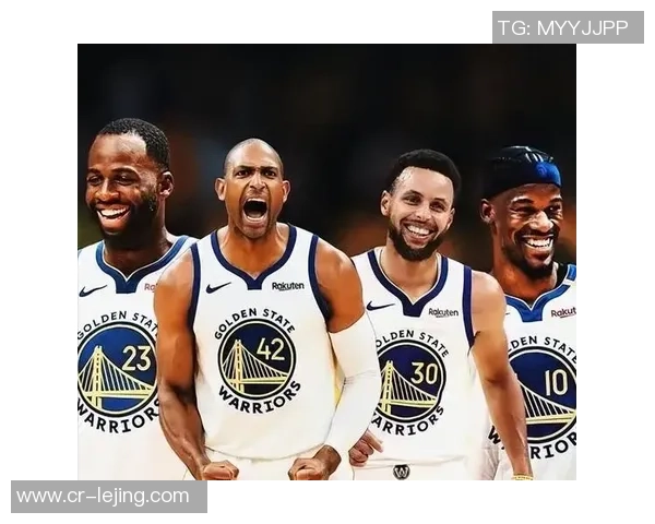 勇士新阵容亮相库里携手穆迪与威尔理查德共筑冠军梦想