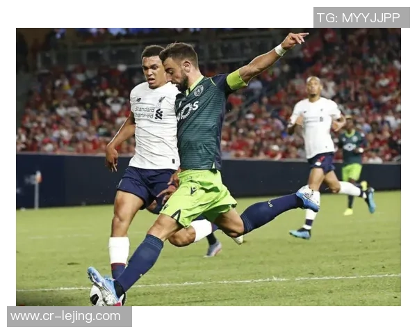 曼联考虑与赞助商DXC续约四年总价达8000万镑的合作方案