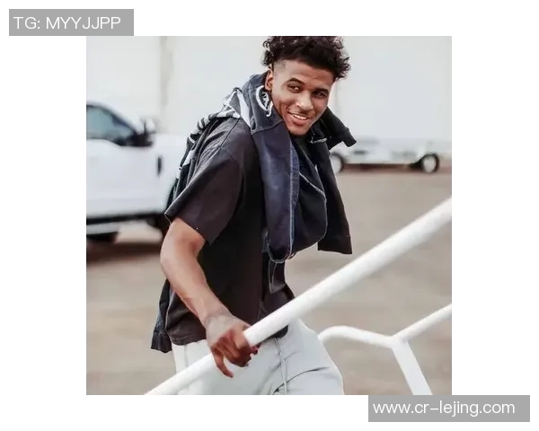 太阳主帅表示杰伦格林状态良好首秀能否对灰熊还需进一步观察 太阳主帅表示杰伦格林状态良好首秀能否对灰熊还需进一步观察